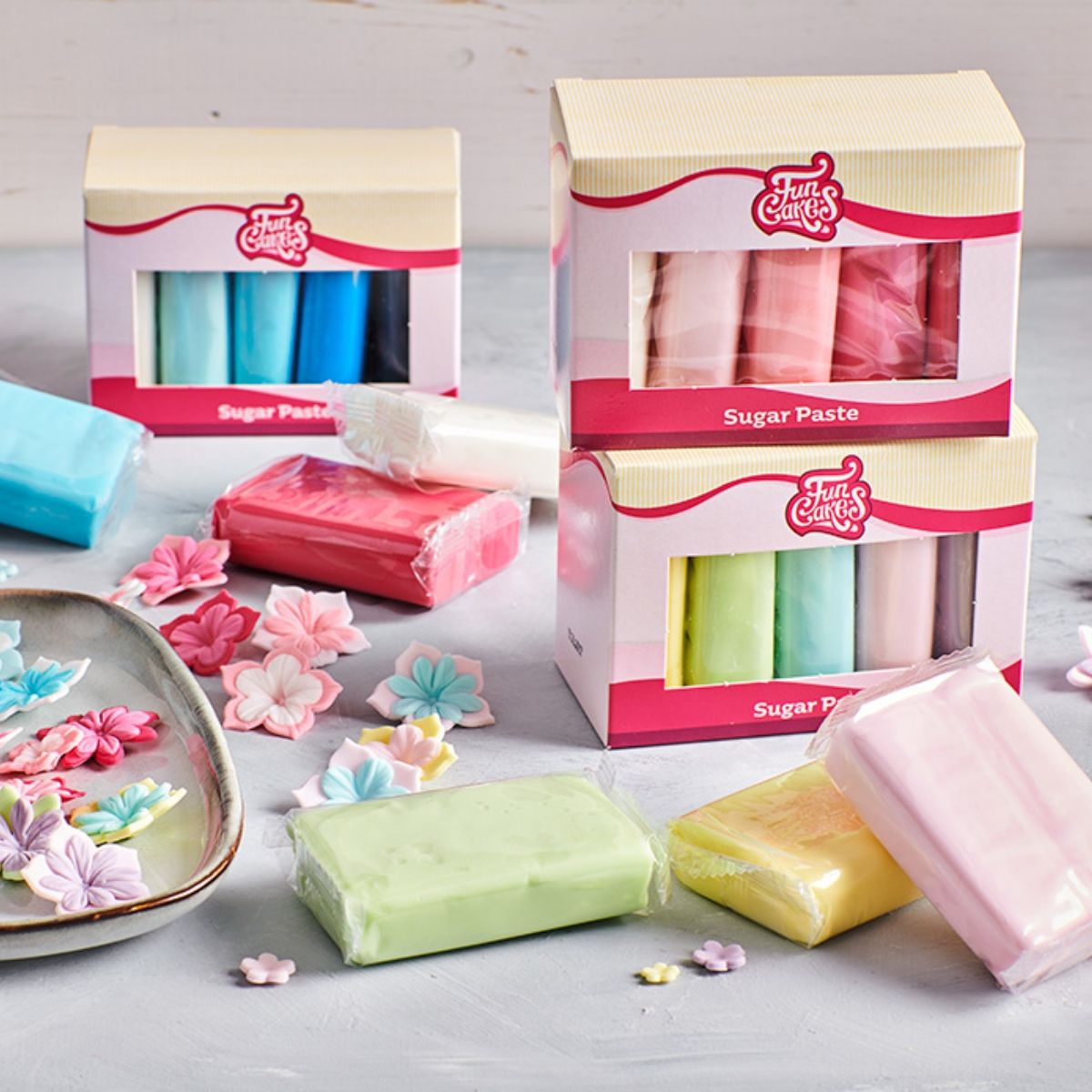 13884-funcakes-sugarpaste-zuckerpaste-fondant-rollfondant-pink-set-rosa-3